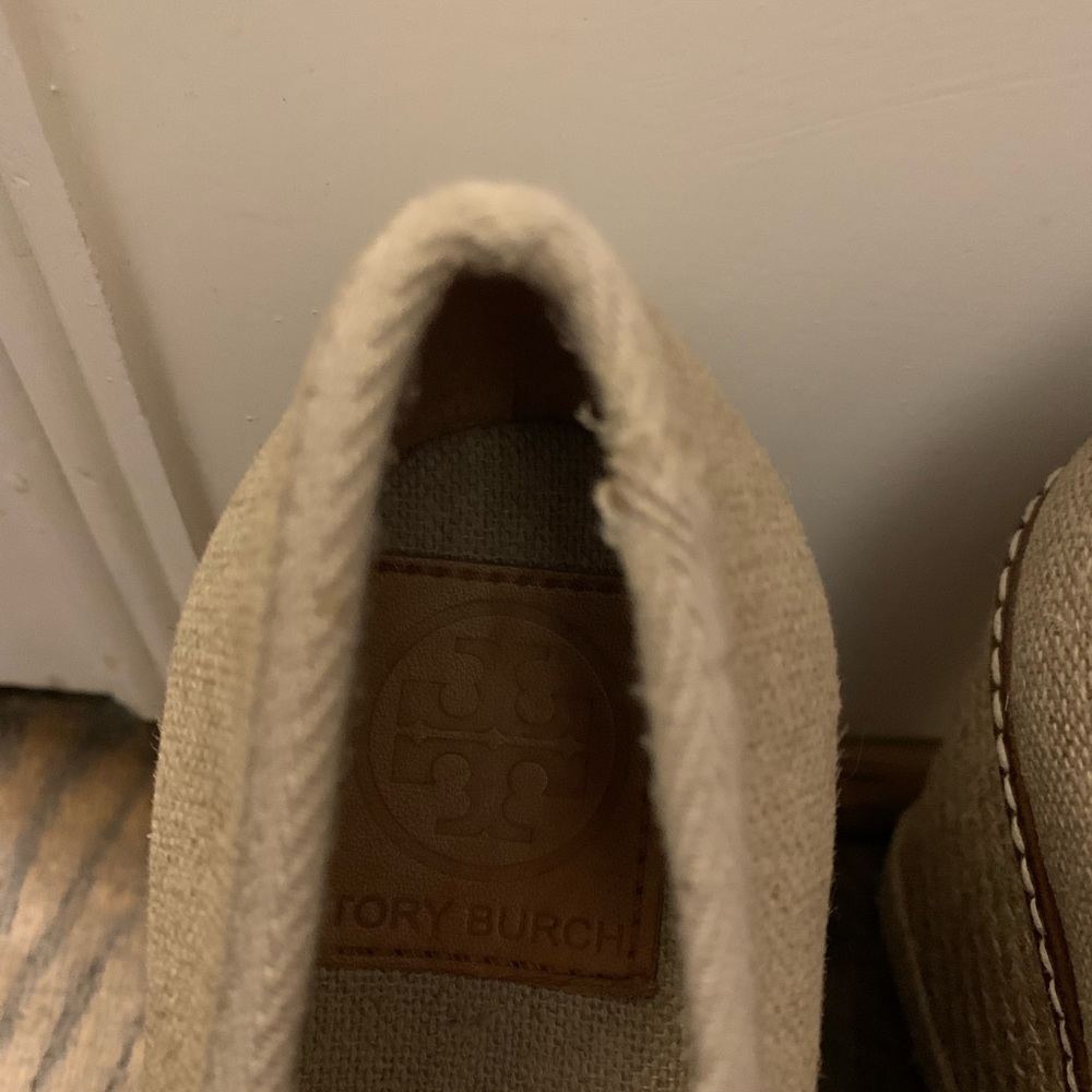 Tory Burch Wedges 8.5 - Picture 5 of 6